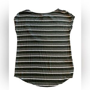 Mix it womens sleeveless top in small